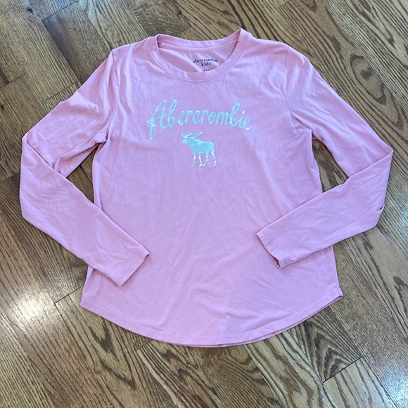 Girl’s Abercrombie Kids Shirt. Size 15/16. Excellent Condition. - Picture 1 of 7